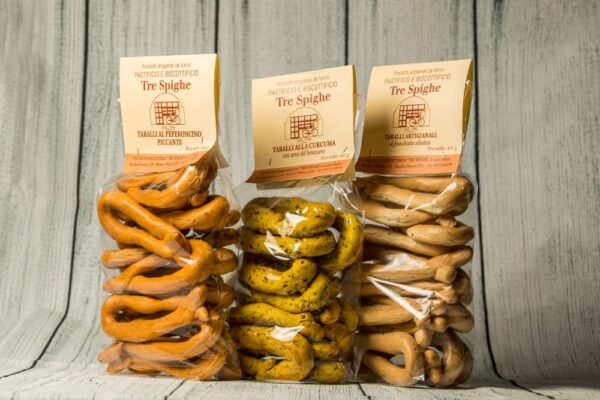 tris taralli fianco